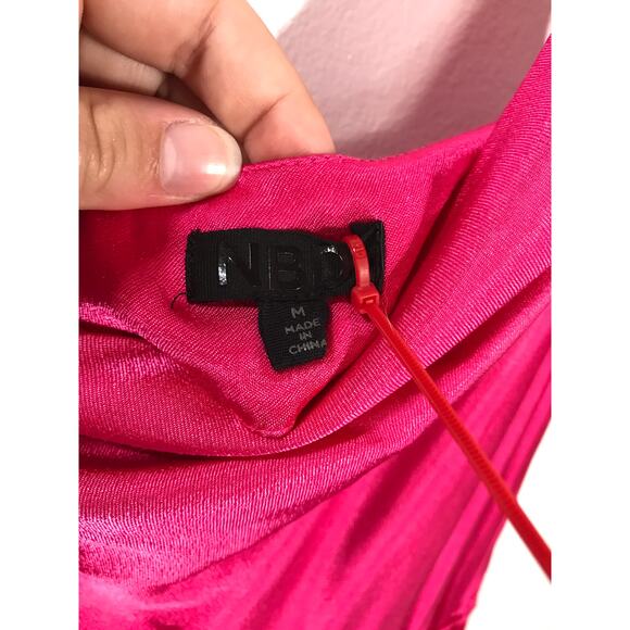 Revolve NBD Maelle Silky Tie Shoulder Shorts Romper Hot Pink M - Picture 4 of 10